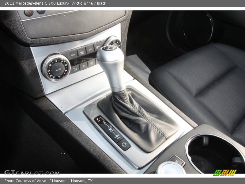 Arctic White / Black 2011 Mercedes-Benz C 300 Luxury