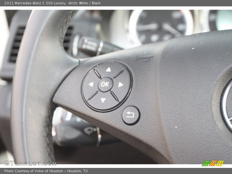 Arctic White / Black 2011 Mercedes-Benz C 300 Luxury