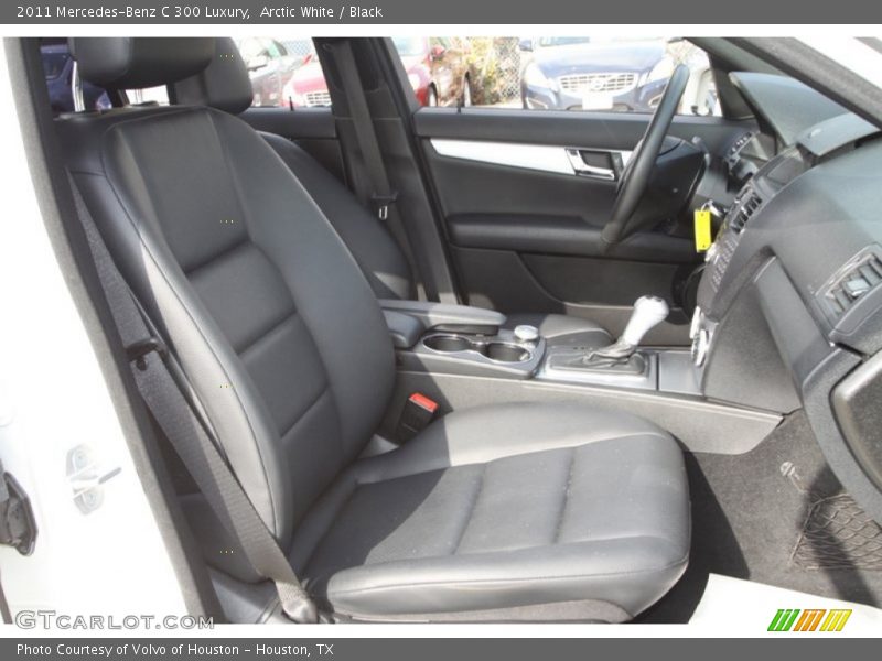 Arctic White / Black 2011 Mercedes-Benz C 300 Luxury