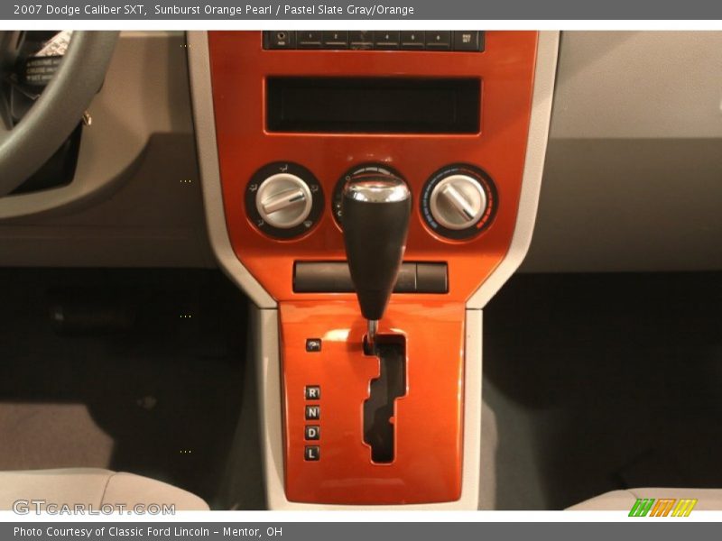  2007 Caliber SXT CVT Automatic Shifter
