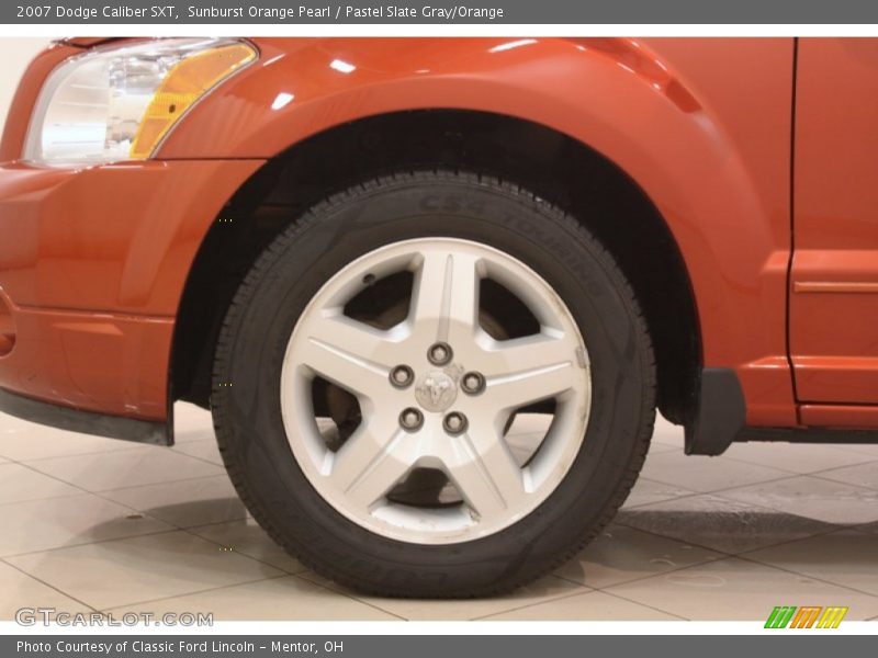  2007 Caliber SXT Wheel