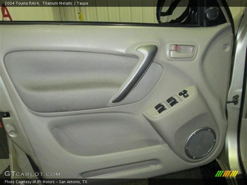 Titanium Metallic / Taupe 2004 Toyota RAV4