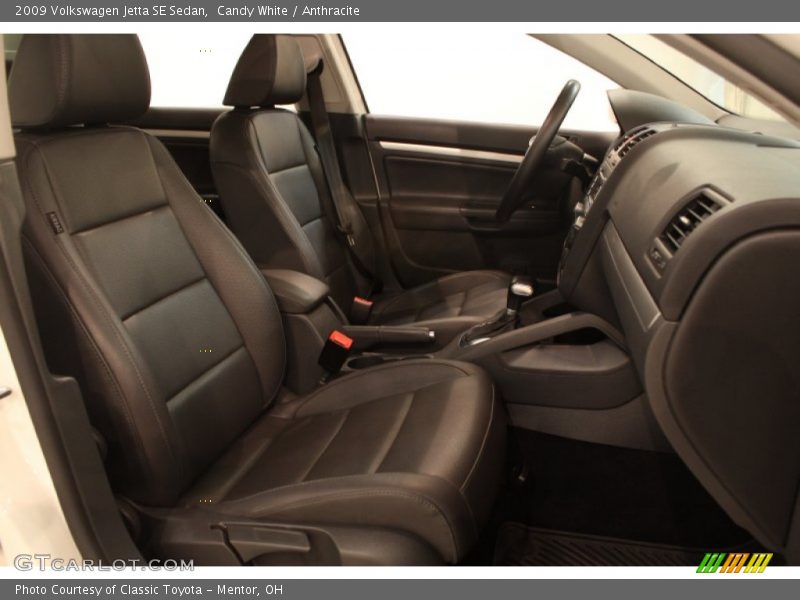 Candy White / Anthracite 2009 Volkswagen Jetta SE Sedan