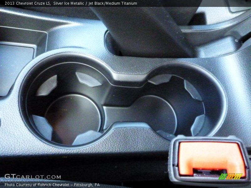 Silver Ice Metallic / Jet Black/Medium Titanium 2013 Chevrolet Cruze LS