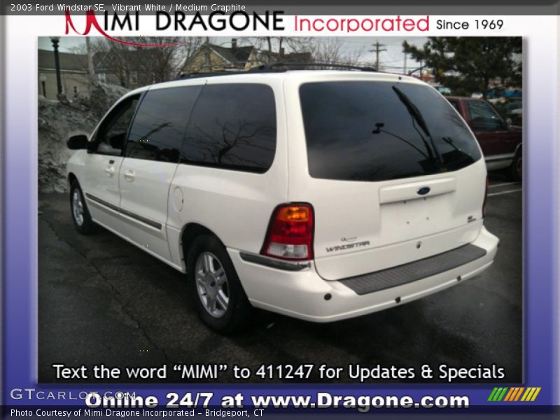 Vibrant White / Medium Graphite 2003 Ford Windstar SE