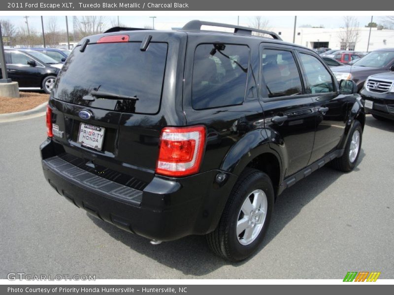 Tuxedo Black Metallic / Charcoal Black 2011 Ford Escape XLT