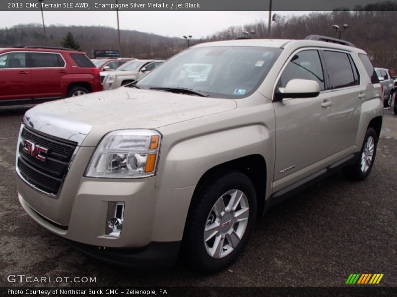 Front 3/4 View of 2013 Terrain SLE AWD