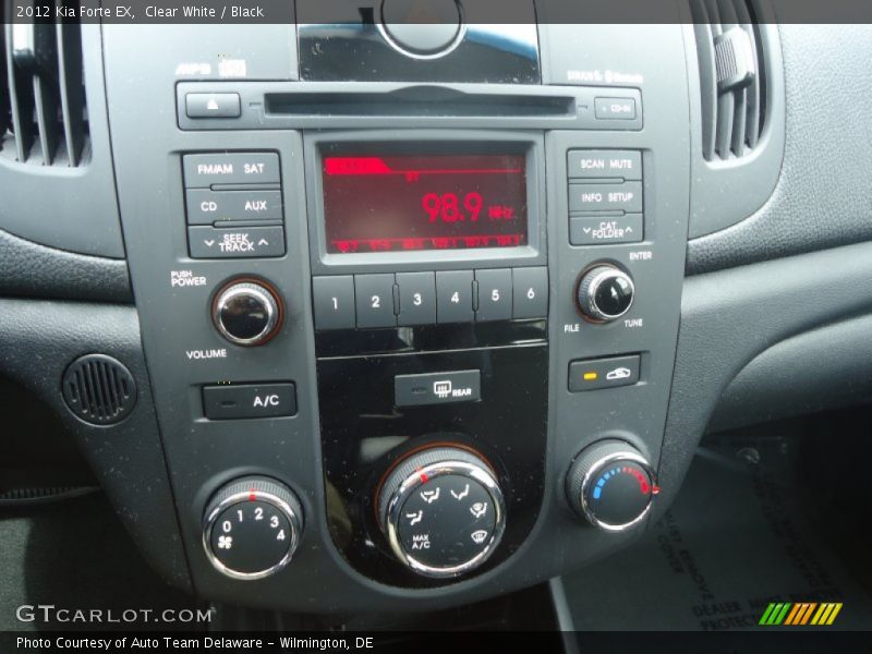Clear White / Black 2012 Kia Forte EX