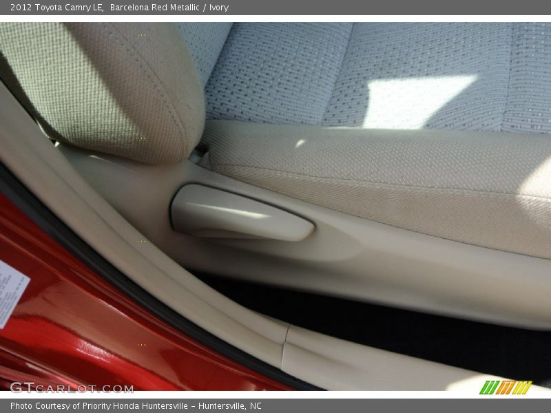 Barcelona Red Metallic / Ivory 2012 Toyota Camry LE