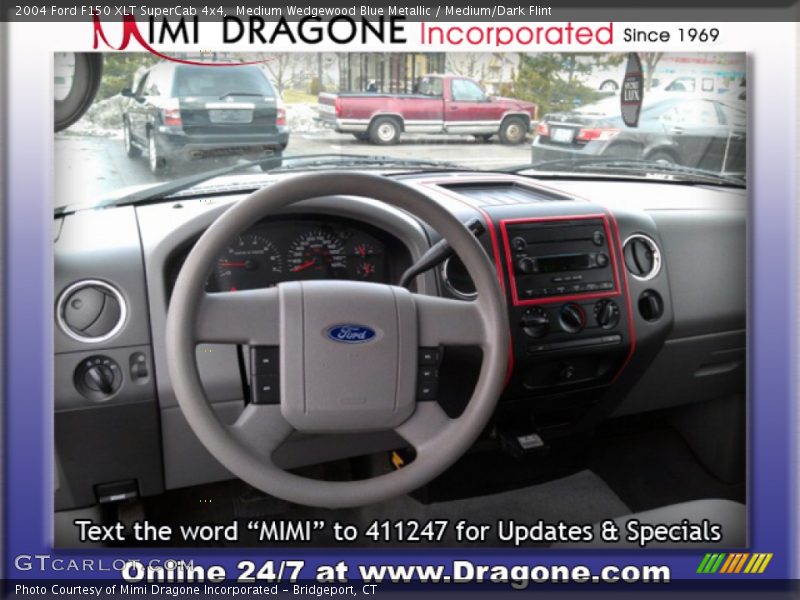 Medium Wedgewood Blue Metallic / Medium/Dark Flint 2004 Ford F150 XLT SuperCab 4x4