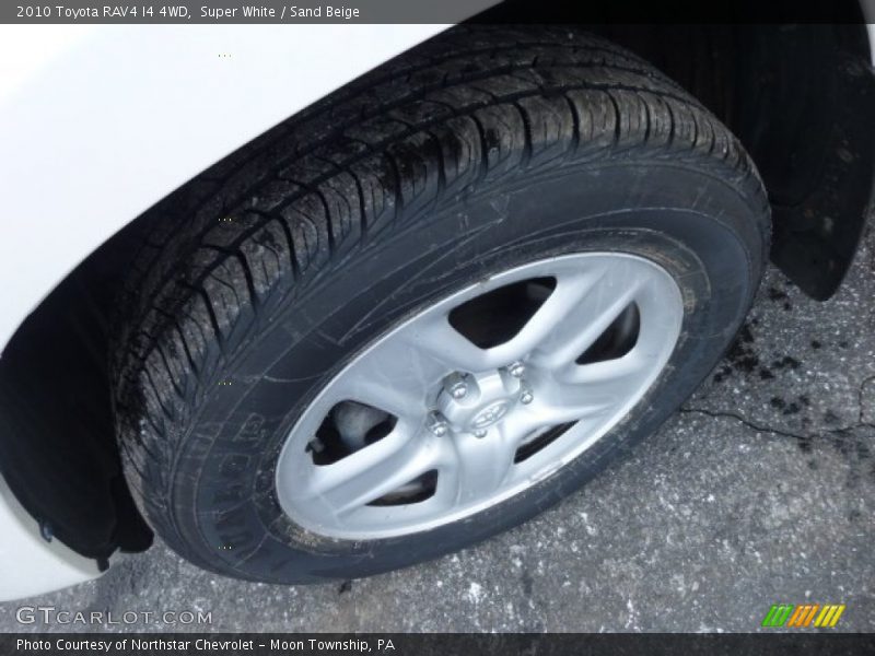 Super White / Sand Beige 2010 Toyota RAV4 I4 4WD