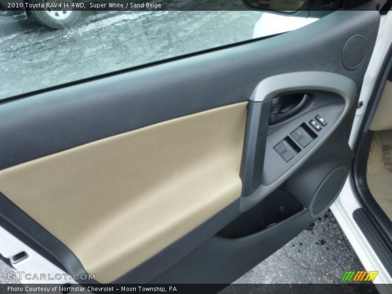 Super White / Sand Beige 2010 Toyota RAV4 I4 4WD