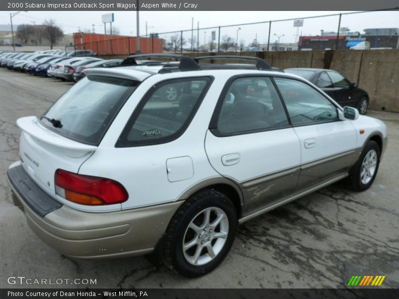 Aspen White / Gray 2000 Subaru Impreza Outback Sport Wagon