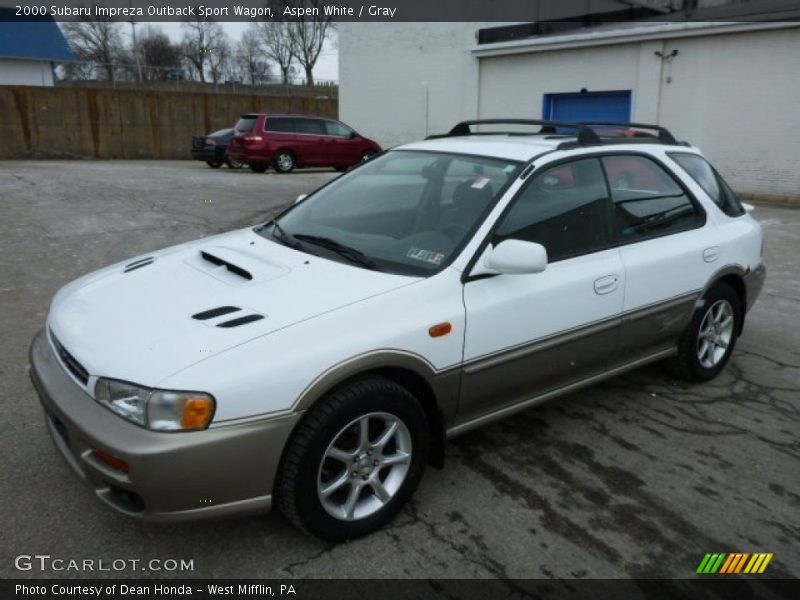 Aspen White / Gray 2000 Subaru Impreza Outback Sport Wagon