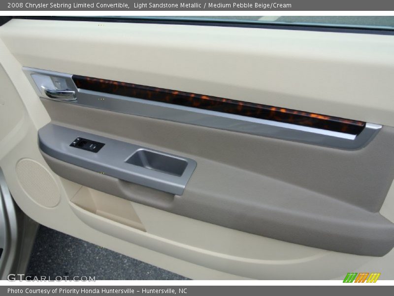 Light Sandstone Metallic / Medium Pebble Beige/Cream 2008 Chrysler Sebring Limited Convertible