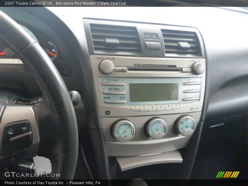 Controls of 2007 Camry SE V6
