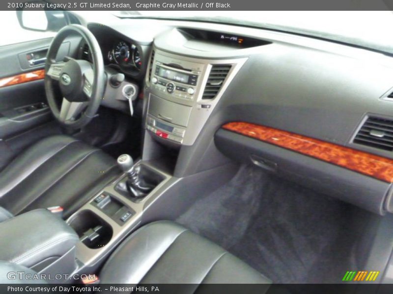 Dashboard of 2010 Legacy 2.5 GT Limited Sedan