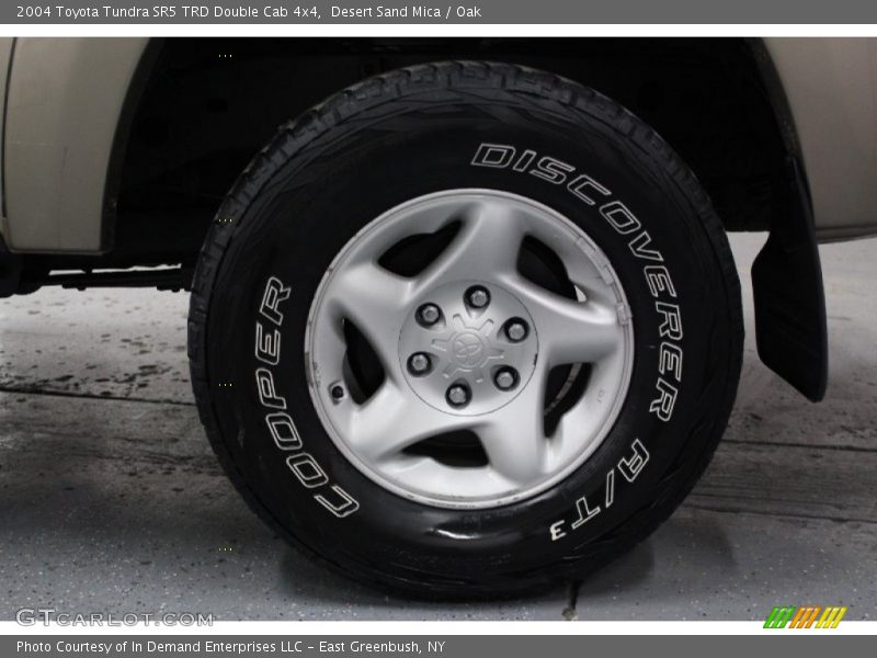 Desert Sand Mica / Oak 2004 Toyota Tundra SR5 TRD Double Cab 4x4