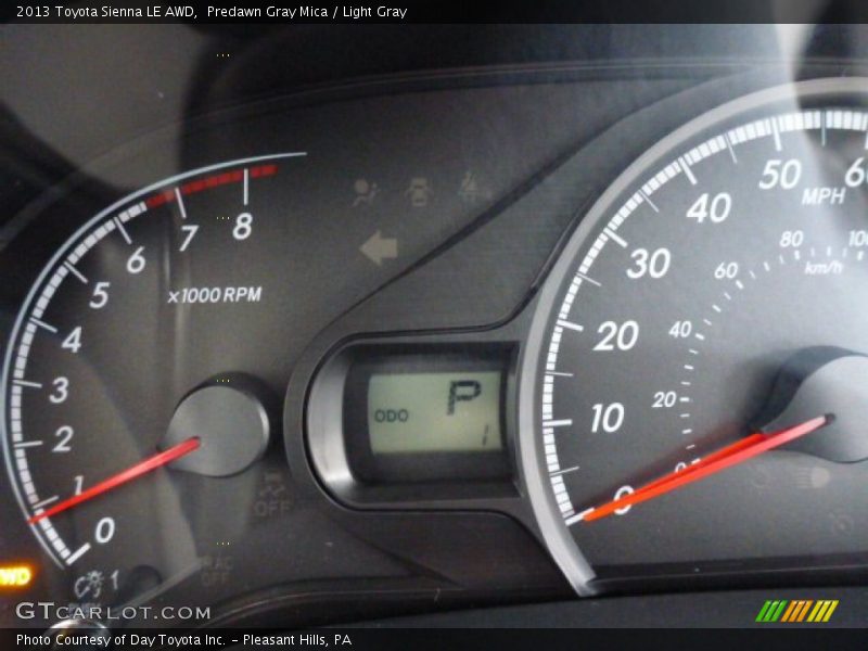 Predawn Gray Mica / Light Gray 2013 Toyota Sienna LE AWD
