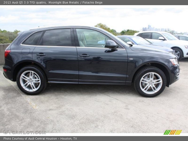 Moonlight Blue Metallic / Pistachio Beige 2013 Audi Q5 3.0 TFSI quattro