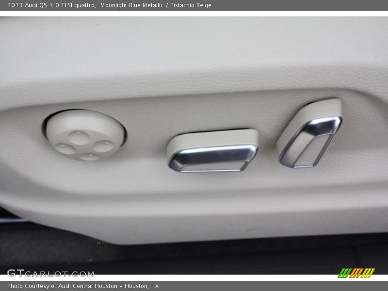 Moonlight Blue Metallic / Pistachio Beige 2013 Audi Q5 3.0 TFSI quattro