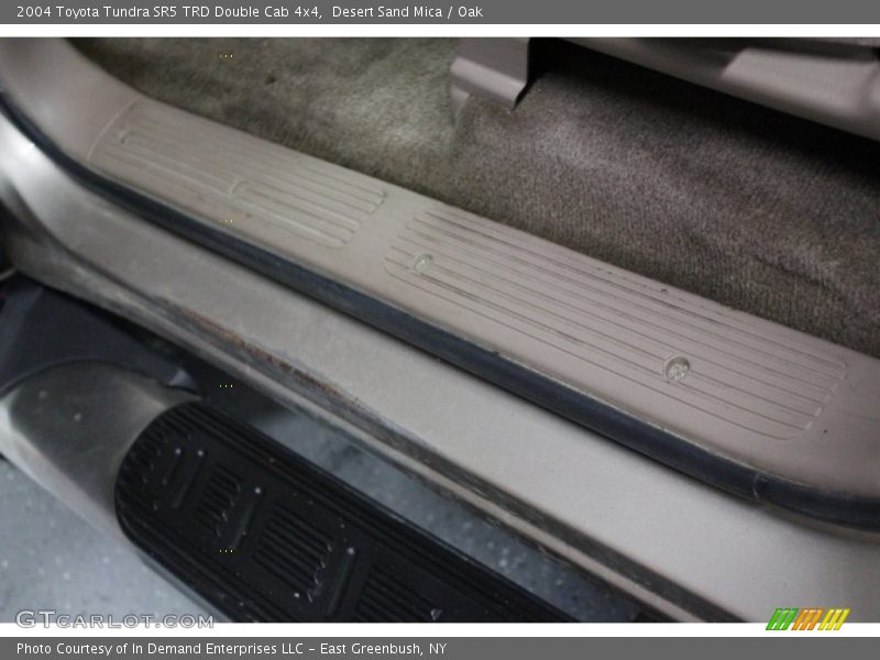 Desert Sand Mica / Oak 2004 Toyota Tundra SR5 TRD Double Cab 4x4