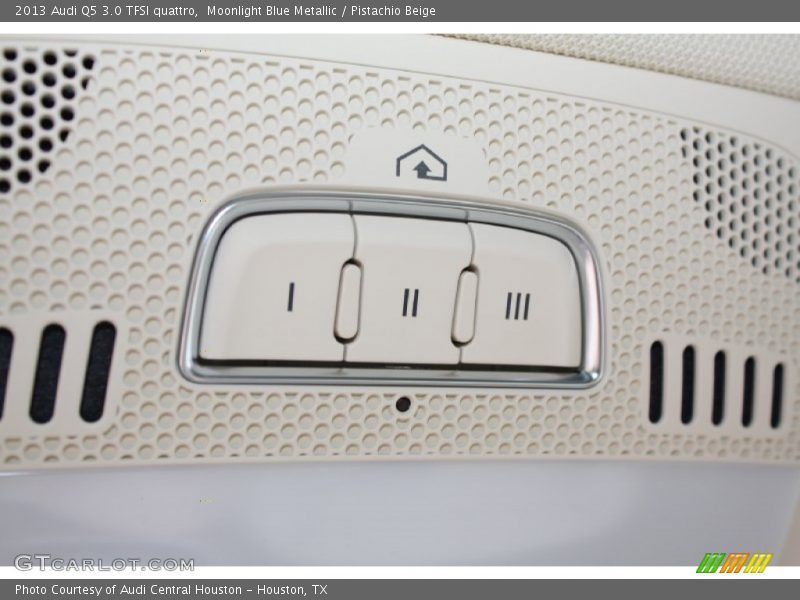 Moonlight Blue Metallic / Pistachio Beige 2013 Audi Q5 3.0 TFSI quattro