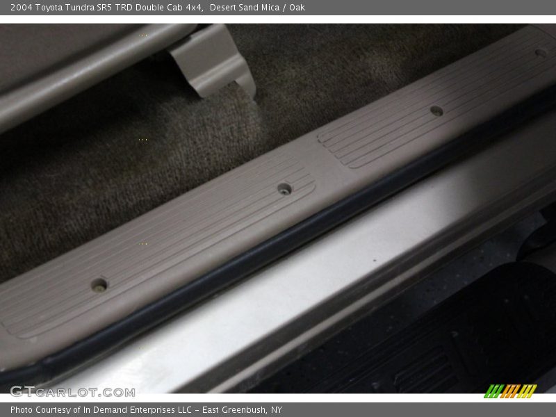 Desert Sand Mica / Oak 2004 Toyota Tundra SR5 TRD Double Cab 4x4