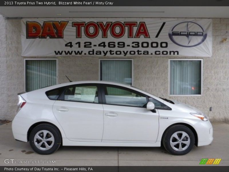 Blizzard White Pearl / Misty Gray 2013 Toyota Prius Two Hybrid