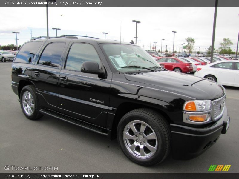 Onyx Black / Stone Gray 2006 GMC Yukon Denali AWD
