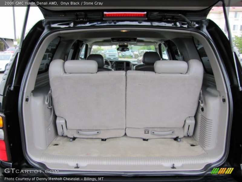 Onyx Black / Stone Gray 2006 GMC Yukon Denali AWD