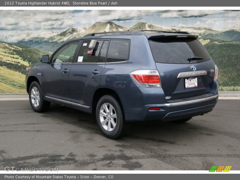 Shoreline Blue Pearl / Ash 2013 Toyota Highlander Hybrid 4WD