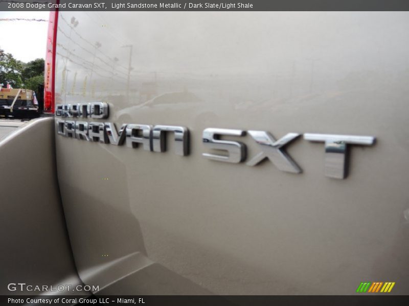 Light Sandstone Metallic / Dark Slate/Light Shale 2008 Dodge Grand Caravan SXT