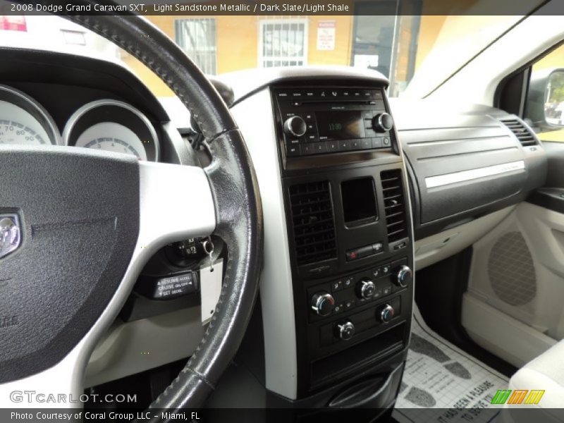 Light Sandstone Metallic / Dark Slate/Light Shale 2008 Dodge Grand Caravan SXT