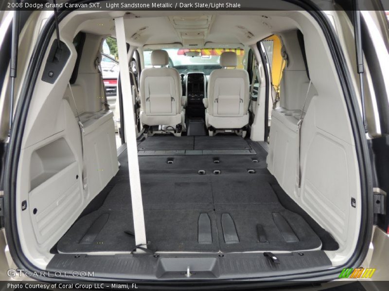 Light Sandstone Metallic / Dark Slate/Light Shale 2008 Dodge Grand Caravan SXT