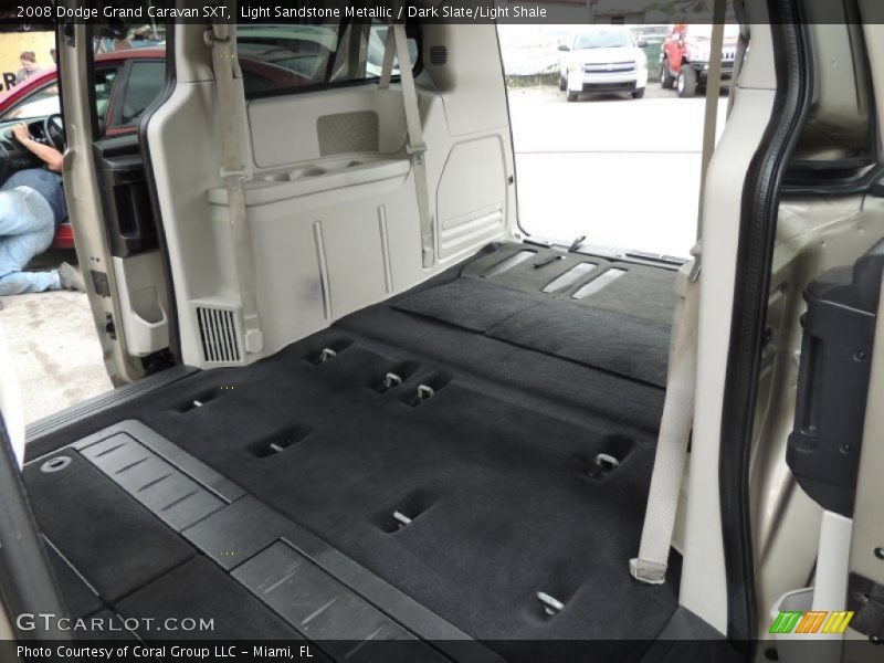 Light Sandstone Metallic / Dark Slate/Light Shale 2008 Dodge Grand Caravan SXT