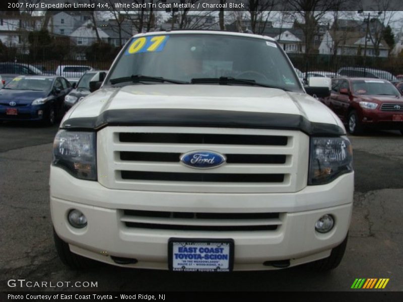 White Sand Tri Coat Metallic / Charcoal Black 2007 Ford Expedition Limited 4x4