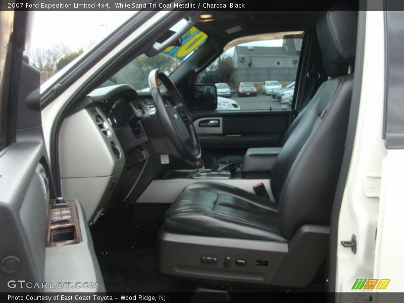 White Sand Tri Coat Metallic / Charcoal Black 2007 Ford Expedition Limited 4x4