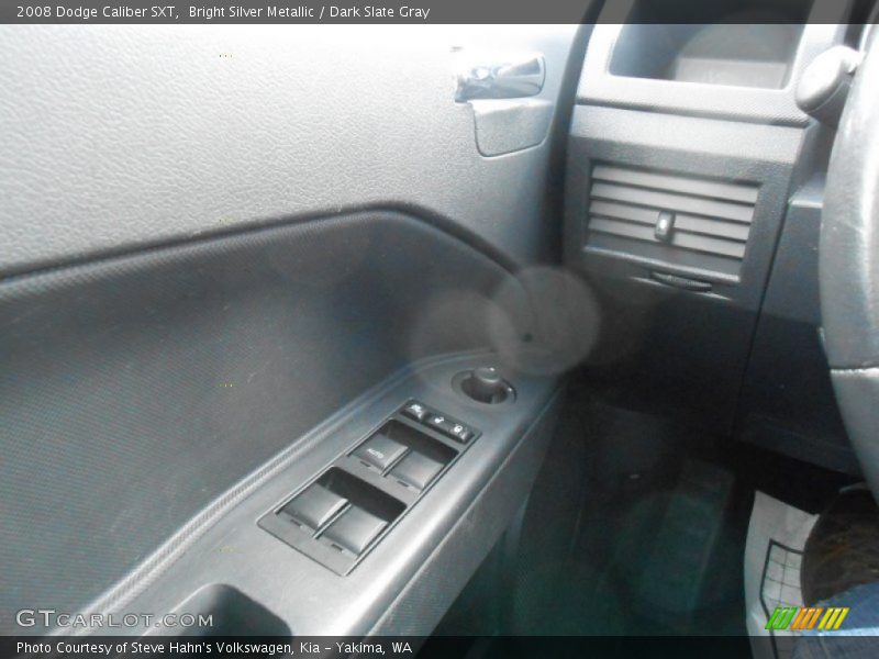 Bright Silver Metallic / Dark Slate Gray 2008 Dodge Caliber SXT