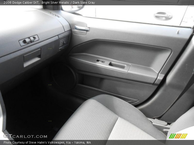 Bright Silver Metallic / Dark Slate Gray 2008 Dodge Caliber SXT