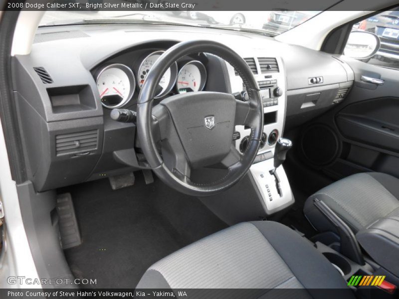 Bright Silver Metallic / Dark Slate Gray 2008 Dodge Caliber SXT