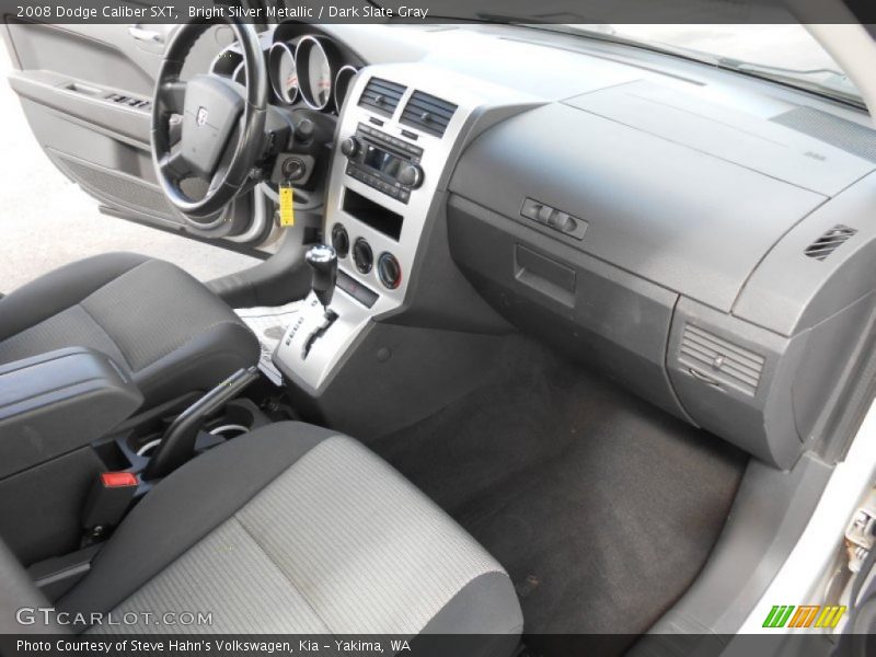 Bright Silver Metallic / Dark Slate Gray 2008 Dodge Caliber SXT