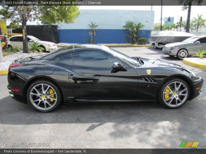  2011 California  Nero Daytona (Black Metallic)