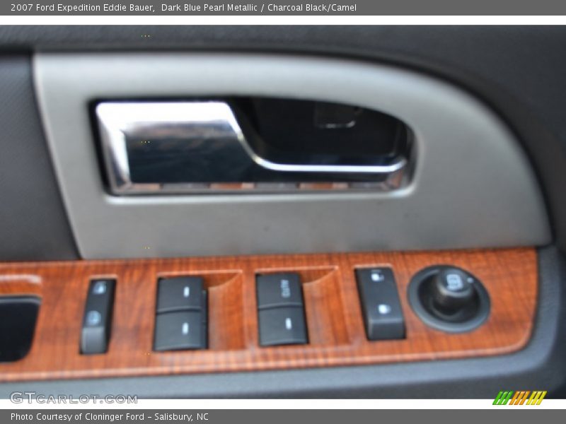 Dark Blue Pearl Metallic / Charcoal Black/Camel 2007 Ford Expedition Eddie Bauer