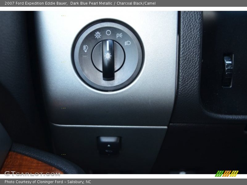 Controls of 2007 Expedition Eddie Bauer