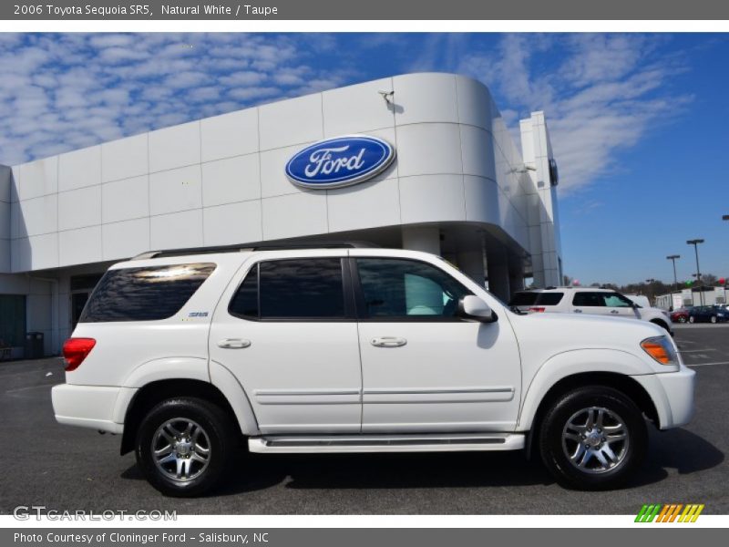 Natural White / Taupe 2006 Toyota Sequoia SR5
