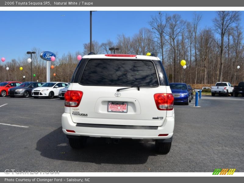 Natural White / Taupe 2006 Toyota Sequoia SR5