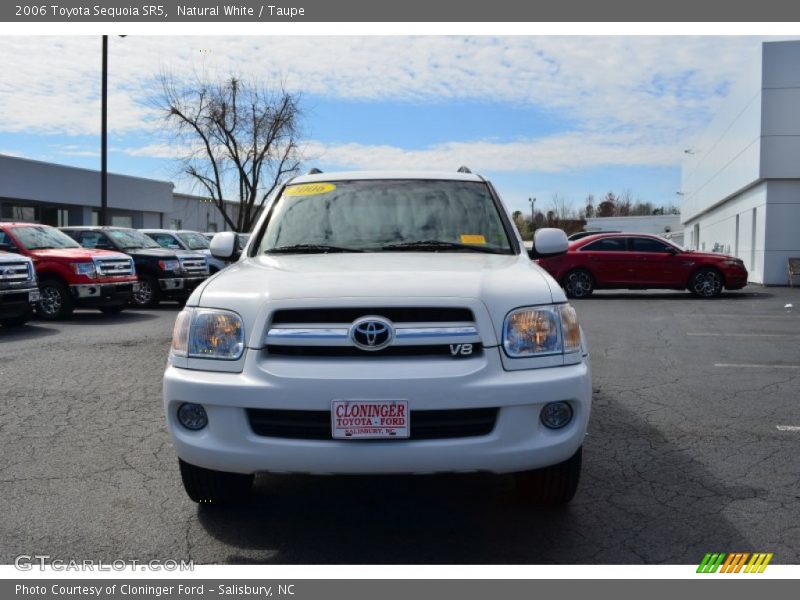 Natural White / Taupe 2006 Toyota Sequoia SR5