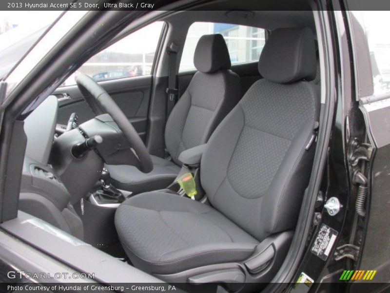 Front Seat of 2013 Accent SE 5 Door