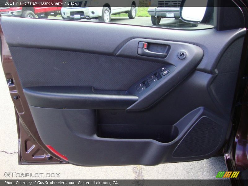 Dark Cherry / Black 2011 Kia Forte EX